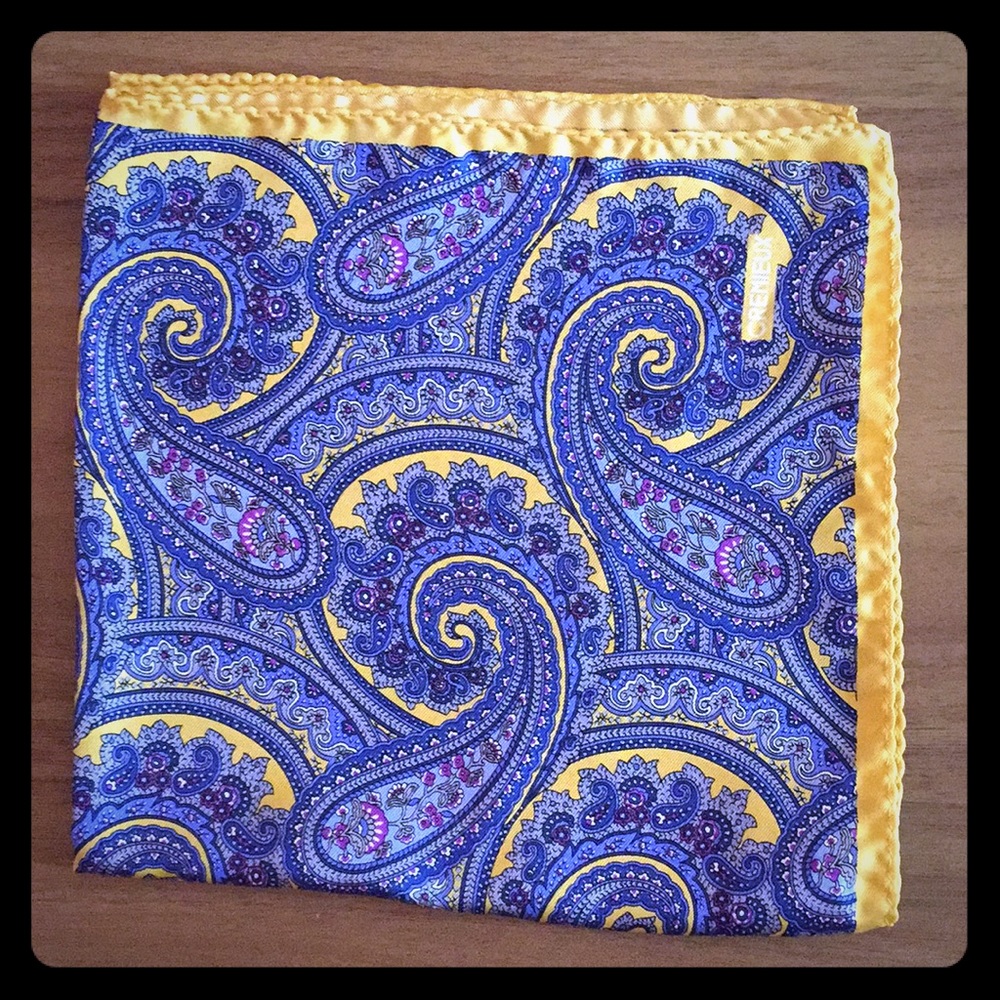 NEW DANIEL CREMIEUX GOLD HANDKERCHIEF 100% SILK